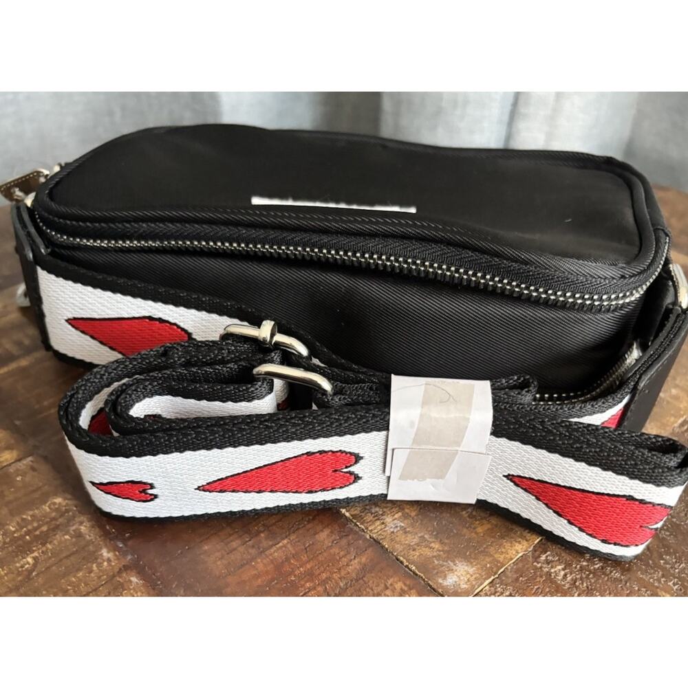 Love Brighton Crossbody Bag Black Red Heart Strap NWT And Extra Makeup Bag - Picture 13 of 15
